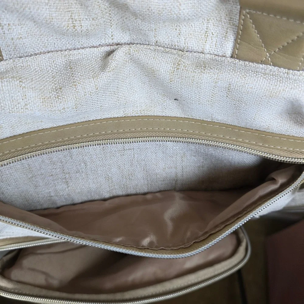 Ergobaby Diaper Bag Backpack Tan Cream Neutral Insulated Bottle Pocket travel - Picture 11 of 14